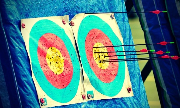 How to care for an archery target 1