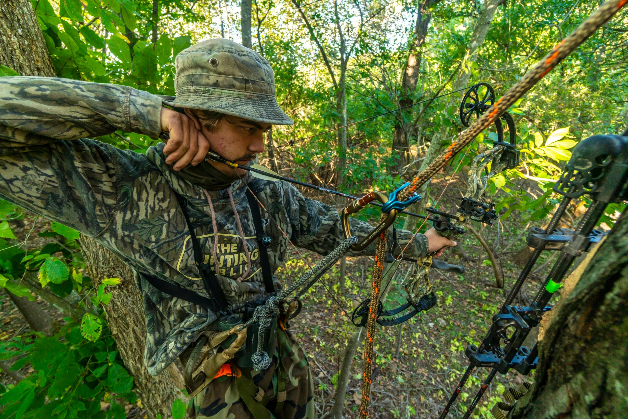 What Size Stabilizer for Bow Hunting?